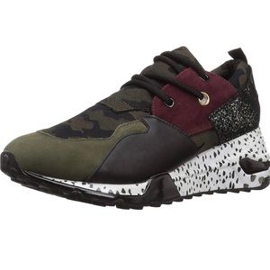 Steve Madden cliff shoes